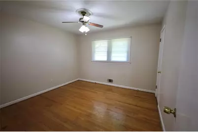 4778 Garrett Drive SW, Mableton, GA 30126 - Photo 9