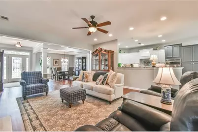 6404 Falling Water Lane, Hoschton, GA 30548 - Photo 17