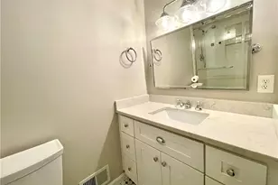 245 Willow Springs Dr, Roswell, GA 30075 - Photo 31