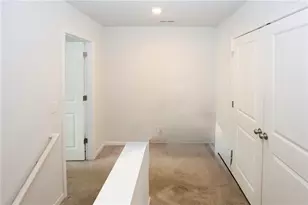 7488 Knoll Hollow Rd, Lithonia, GA 30058 - Photo 13