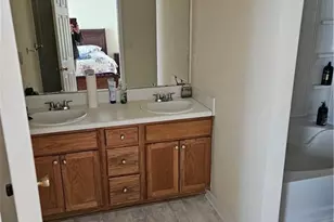 2315 Oakland Spring Dr, Snellville, GA 30039 - Photo 17