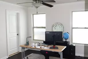 1929 Brantley Walk Ln, Atlanta, GA 30318 - Photo 13