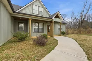 25 Adalee Rd, Carrollton, GA 30117 - Photo 5