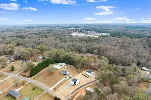 403 Magnolia Ave, Jefferson, GA 30549 - Photo 43