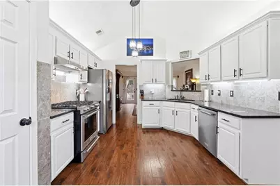 5648 Post Mill Court, Buford, GA 30518 - Photo 9