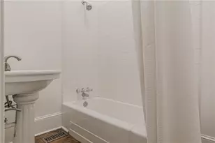 1808 Cambridge Ave, Atlanta, GA 30337 - Photo 33