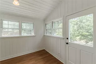 1808 Cambridge Ave, Atlanta, GA 30337 - Photo 27