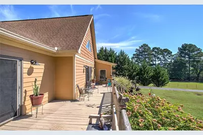 2051 Little Texas Valley Road, Rome, GA 30165 - Photo 11