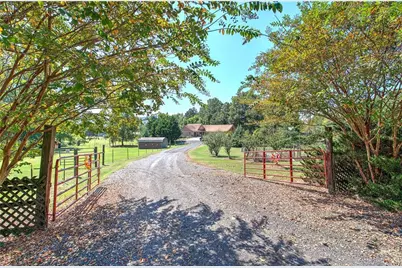 2051 Little Texas Valley Road, Rome, GA 30165 - Photo 3