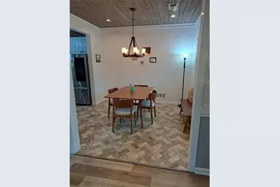 366 Silverthorn Drive NW, Marietta, GA 30064 - Photo 9