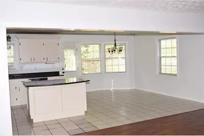 2554 Red Barn Road SW, Marietta, GA 30064 - Photo 9