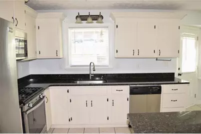 2554 Red Barn Road SW, Marietta, GA 30064 - Photo 13