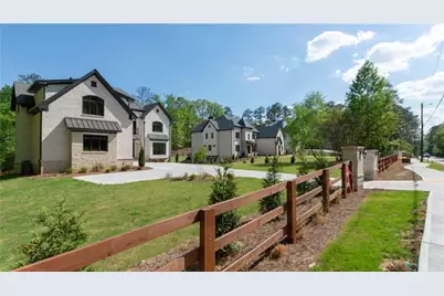 10765 Shallowford Road, Roswell, GA 30075 - Photo 9