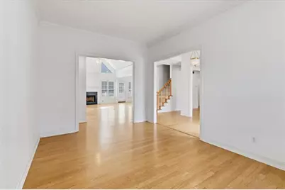 2021 Cockrell Pointe NW, Kennesaw, GA 30152 - Photo 15