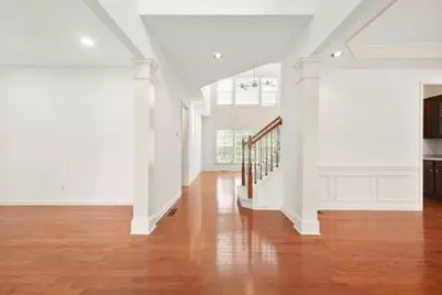 585 R Marylebone Drive, Suwanee, GA 30024 - Photo 9