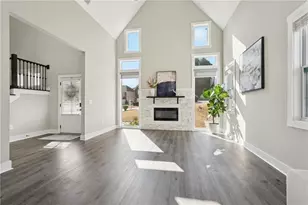 181 Eagle Glen Dr, Woodstock, GA 30189 - Photo 5