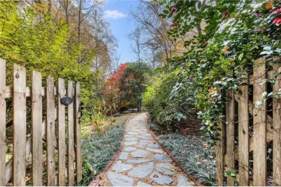 421 Emory Drive NE, Atlanta, GA 30307 - Photo 3