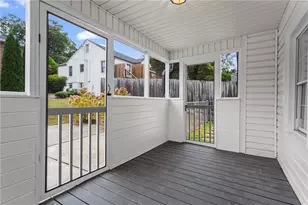 266 Cres Cir SW, Marietta, GA 30064 - Photo 17