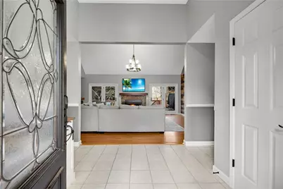 3291 Coachmans Way NE, Roswell, GA 30075 - Photo 9