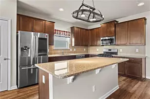 407 Cherub's Smile, Canton, GA 30114 - Photo 5