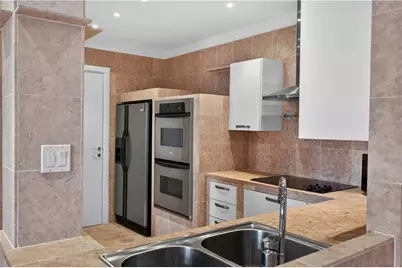 3334 Peachtree Road NE #1410, Atlanta, GA 30326 - Photo 11