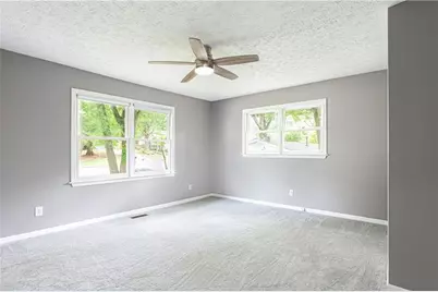 848 East Avenue, Scottdale, GA 30079 - Photo 13