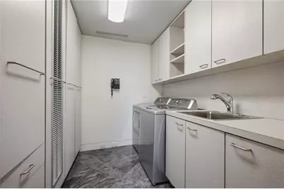 2660 Peachtree Road NW #26CD, Atlanta, GA 30305 - Photo 19