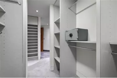 2660 Peachtree Road NW #26CD, Atlanta, GA 30305 - Photo 13