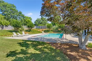 2905 Florence Dr, Gainesville, GA 30504 - Photo 31