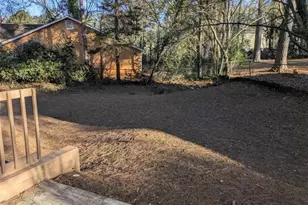 6176 Creekford Dr, Lithonia, GA 30058 - Photo 7