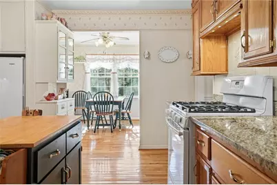 3398 Clair Circle, Marietta, GA 30066 - Photo 11