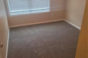 381 Double Creek Dr, Lawrenceville, GA 30045 - Photo 11