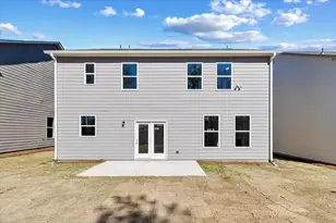 7332 Rocklin Ln, Flowery Branch, GA 30542 - Photo 3