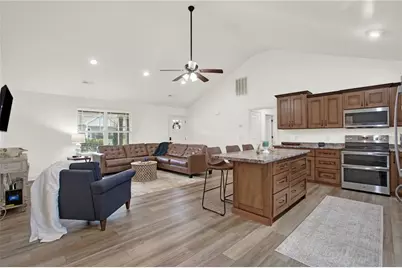 210 Madison Drive SW, Calhoun, GA 30701 - Photo 11