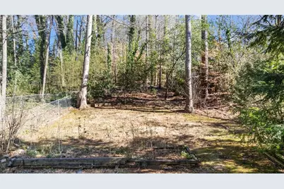 2038 S Akin Drive NE, Atlanta, GA 30345 - Photo 23