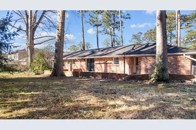 2038 S Akin Drive NE, Atlanta, GA 30345 - Photo 21