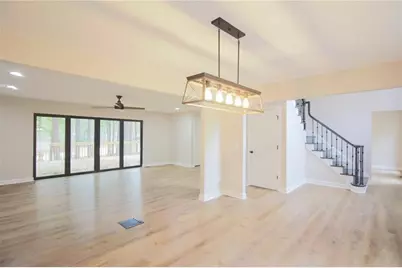 5702 Brynwood Circle NW, Acworth, GA 30101 - Photo 9