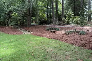 231 N Lakeshore Dr, Carrollton, GA 30117 - Photo 3