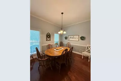 231 N Lakeshore Drive, Carrollton, GA 30117 - Photo 9