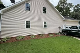 231 N Lakeshore Dr, Carrollton, GA 30117 - Photo 27