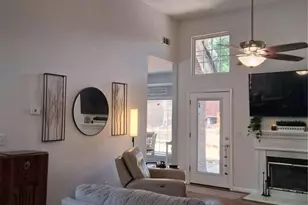 915 Charleston Ct, Gainesville, GA 30501 - Photo 9