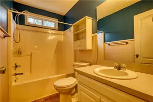 1127 Bradford Park Dr, Auburn, GA 30011 - Photo 33