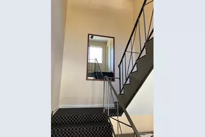 100 Biscayne Drive NW #D7, Atlanta, GA 30309 - Photo 3