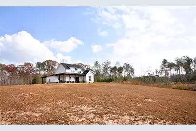 533 Lively Road, Waco, GA 30182 - Photo 3