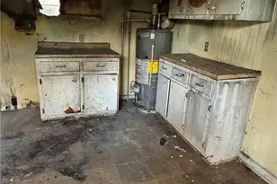 606 E Wall Street E, Griffin, GA 30223 - Photo 13