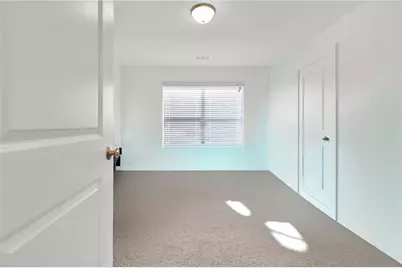 6415 Shalks Crossing Drive, Lithonia, GA 30058 - Photo 31