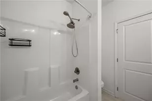 1536 Bluff Valley Cir, Gainesville, GA 30504 - Photo 15