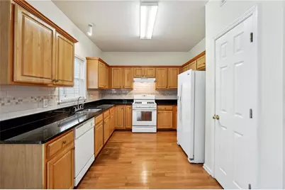 140 Foe Creek Court, Roswell, GA 30076 - Photo 11