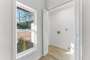 1715 Crestline Dr NE, Atlanta, GA 30345 - Photo 29