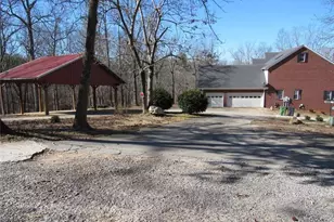 240 W Miles Rd, Carrollton, GA 30116 - Photo 9